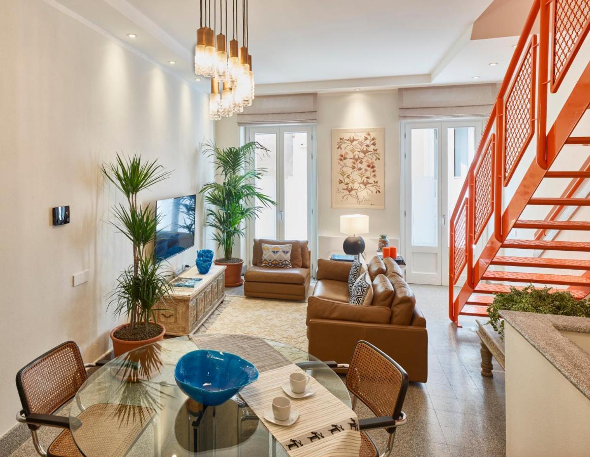 Appartamento Right House - Indipendent In Characteristic Marina District Cagliari Esterno foto